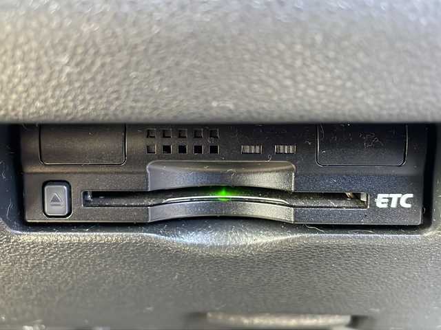 トヨタ パッソ モーダ　S 山口県 2016(平28)年 7.9万km ブラックマイカメタリック/ダークエメラルドマイカ 2トーン 純正ナビ【NSZN-W64T】/フルセグTV/Bluetooth/CD/DVD/バックカメラ/衝突被害軽減ブレーキ/ミラー型ドライブレコーダー/フォグランプ/ドアバイザー/ビルトインETC/バニティーミラー/運転席ハイトアジャスト/純正フロアマット/純正モデリスタ14インチアルミホイール