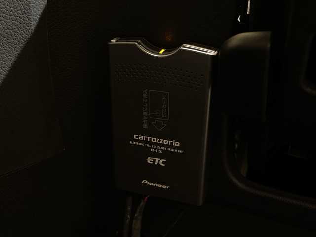 フォルクスワーゲン ゴルフ TSI コンフォートライン 新潟県 2011(平23)年 8.3万km ディープブラックパールエフェクト ビークルダイナミックコントロール/イモビライザー/ETC/Bluetooth/TV/FM/AM