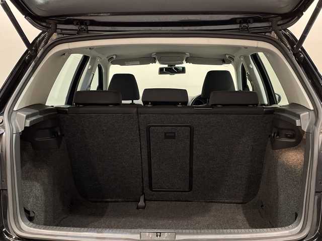 フォルクスワーゲン ゴルフ TSI コンフォートライン 新潟県 2011(平23)年 8.3万km ディープブラックパールエフェクト ビークルダイナミックコントロール/イモビライザー/ETC/Bluetooth/TV/FM/AM