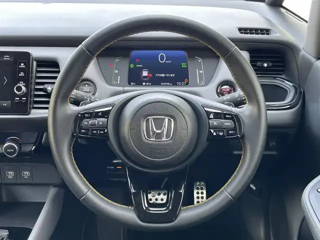 ホンダ フィット e:HEV RS 東京都 2023(令5)年 1.5万km メテオロイドグレーメタリック 純正コネクトナビ/バックモニター/衝突被害軽減ブレーキ/路外逸脱抑制/アダプティブクルーズコントロール/ソナー/ETC/ドライブレコーダー/ステアリングスイッチ/横滑り防止措置/ステアリングスイッチ