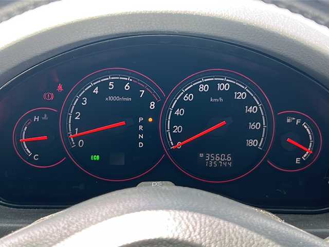 スバル レガシィ Ｂ４ 2．0i Bスポーツ 福島県 2006(平18)年 13.5万km サテンホワイトパール ｃａｒｒｏｚｚｅｒｉａオーディオ　ＣＤ　ＵＳＢ　ＥＴＣ　サマータイヤ付１７インチＡＷ　シートカバー　純正フロアマット　ＲＡＺＯアクセルペダル　ＡＡＣ　ＰＳ　ＰＷ　シガーソケット　スペアタイヤ