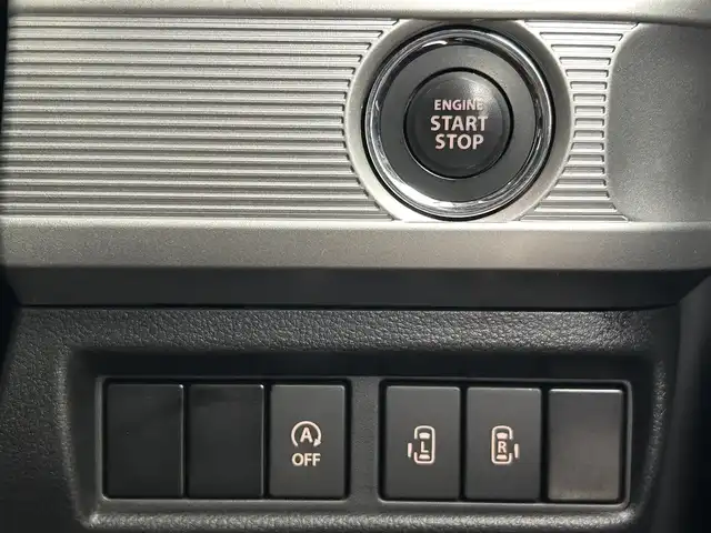 スズキ スペーシア カスタム HYBRID XS 千葉県 2020(令2)年 6万km フェニックスレッドパール/ブルーイッシュブラックパール 禁煙車/スズキセーフティサポート/・デュアルセンサーブレーキサポート/・車線逸脱警報機能/・ふらつき警報機能/・先行車発進お知らせ機能/・オートマチックハイビーム/・リヤパーキングセンサー/純正8インチナビ/　CD/DVD/BT/フルセグTV/両側パワースライドドア/ビルトインETC/運転席シートヒーター/プッシュスタート&スマートキー/革巻きステアリング/ステアリングスイッチ/電動格納ミラー/純正15インチアルミホイール/LEDヘッドライト