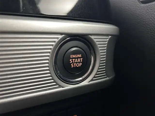 スズキ スペーシア カスタム HYBRID XS 千葉県 2020(令2)年 6万km フェニックスレッドパール/ブルーイッシュブラックパール 禁煙車/スズキセーフティサポート/・デュアルセンサーブレーキサポート/・車線逸脱警報機能/・ふらつき警報機能/・先行車発進お知らせ機能/・オートマチックハイビーム/・リヤパーキングセンサー/純正8インチナビ/　CD/DVD/BT/フルセグTV/両側パワースライドドア/ビルトインETC/運転席シートヒーター/プッシュスタート&スマートキー/革巻きステアリング/ステアリングスイッチ/電動格納ミラー/純正15インチアルミホイール/LEDヘッドライト