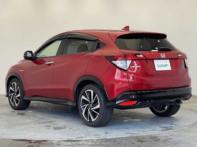 ホンダ ヴェゼル ハイブリッド RS ホンダセンシング 栃木県 2016(平28)年 5.5万km プレミアムクリスタルレッドM 純正ナビ/(CD/DVD/フルセグTV/Bluetooth/SD)/バックカメラ/ホンダセンシング/・衝突軽減ブレーキ/・誤発進抑制機能/・歩行者事故低減ステアリング/・路外逸脱抑制機能/・車線維持支援システム/・先行車発進お知らせ機能/ビルトインETC/シートヒーター/禁煙車/オートライト/LEDヘッドライト/横滑り防止装置/フォグランプ/スマートキー/プッシュスタート/ステアリングスイッチ/ウィンカーミラー/電動格納ミラー/純正アルミホイール/純正フロアマット