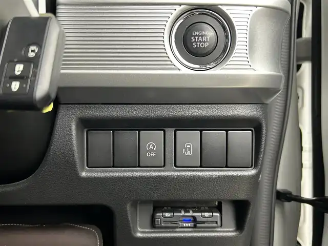 スズキ スペーシア カスタム HYBRID GS 千葉県 2021(令3)年 1.3万km ピュアホワイトP 禁煙車/デュアルカメラブレーキサポート/社外ナビ/・MDV-S709W/・CD/DVD/BT/フルセグTV/バックカメラ　/左側パワースライドドア/リヤコーナーセンサー/オートクルーズコントロール/車線逸脱警報機能/LEDヘッドライト/オートライト/オートハイビーム/D席シートヒーター/スマートキー/スペアキー/純正14インチAW