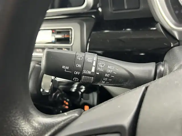 スズキ スペーシア カスタム HYBRID GS 千葉県 2021(令3)年 1.3万km ピュアホワイトP 禁煙車/デュアルカメラブレーキサポート/社外ナビ/・MDV-S709W/・CD/DVD/BT/フルセグTV/バックカメラ　/左側パワースライドドア/リヤコーナーセンサー/オートクルーズコントロール/車線逸脱警報機能/LEDヘッドライト/オートライト/オートハイビーム/D席シートヒーター/スマートキー/スペアキー/純正14インチAW