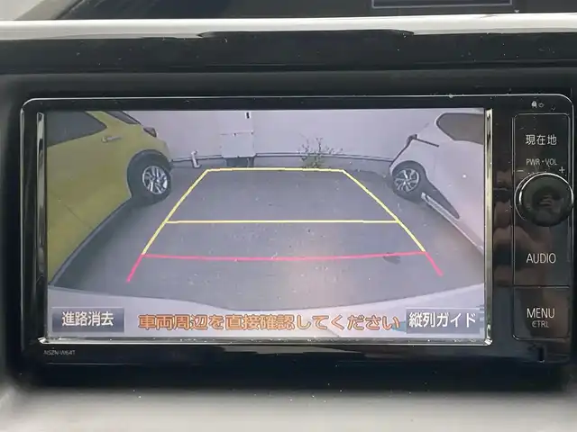 トヨタ エスクァイア Gi 兵庫県 2016(平28)年 7.9万km ホワイトパールクリスタルシャイン 純正SDナビ/フルセグTV/Bluetooth/AM/FM/CD/DVD/両側電動スライドドア/ETC/衝突被害軽減ブレーキ/車線逸脱防止/クルーズコントロール/シートヒーター/コーナーセンサー/オートハイビーム/スマートキー/電動格納ミラー/純正フロアマット/スタッドレスタイヤ積み込み/革巻きステアリング
