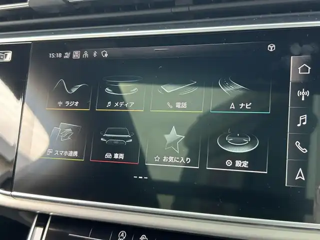 アウディ Ｑ７ 兵庫県 2020(令2)年 1.2万km ディープブラックパールエフェクト ワンオーナー/純正ナビ/・Bluetooth/・AM/FM/・Apple car play/前後ドラレコ/ビルトインETC/パワーバックドア/パワーシートD/N/全周囲カメラ/本革シート/シートヒーター/電動格納サードシート/イージークローザードア/パノラマルーフ/AW21インチオプション/運転支援/・衝突軽減ブレーキ/・レーンキープアシスト/・横滑り防止/・パーキングアシスト/・アダプティブクルーズコントロール/・ブラインドスポットモニター/・オートマチックハイビーム/備品/・取扱説明書/・保証書/・スマートキー2