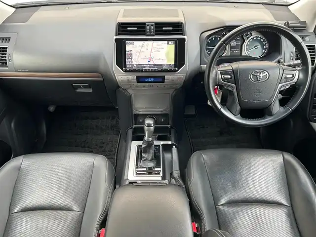 トヨタ ランドクルーザー プラド TX Lパッケージ 滋賀県 2019(令1)年 4.2万km ホワイトパールクリスタルシャイン ワンオーナー/社外ナビ　【ALPINE】/　【AM・FM/CD・DVD/Bluetooth/SD/HDMI】/サンルーフ/クルーズコントロール/プリクラッシュセーフティー/横滑り防止システム/盗難防止システム/パーキングアシスト/コーナーセンサー/運転席・助手席シートヒーター/レザーシート/パワーシート/Autoライト/Autoハイビーム/ドライブレコーダー/ETC