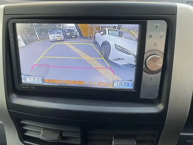 トヨタ ヴォクシー ZS 煌 兵庫県 2011(平23)年 9.8万km ブラック (株)IDOMが運営する【じしゃロン西宮店】の自社ローン専用車両になります。こちらは現金またはオートローンご利用時の価格です。自社ローンご希望の方は別途その旨お申付け下さい/＊ETC/＊バックカメラ/＊パワステ/＊パワーウィンドウ/＊フルセグ/＊ドラレコあり/＊両側パワスラ/＊オートライト