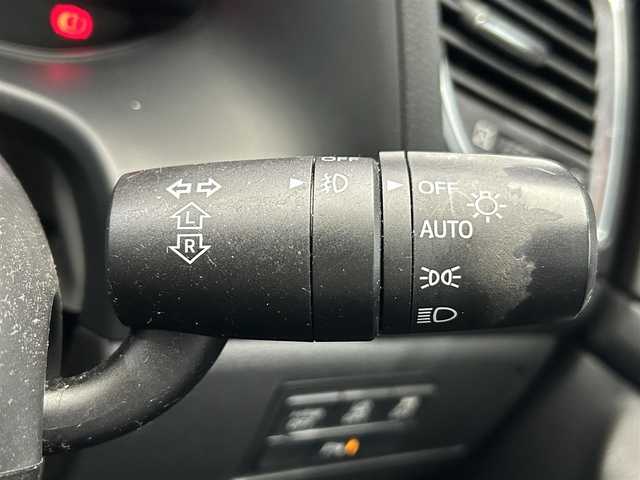 マツダ アクセラ スポーツ 15S プロアクティブ 鹿児島県 2017(平29)年 6.6万km ソウルレッドクリスタルM 禁煙車　/純正ナビ　/フルセグＴＶ　/バックカメラ/Ｂｌｕｅｔｏｏｔｈ　/純正ビルドインＥＴＣ　/パワーシート　/ヒートヒーター　/ヘッドアップディスプレイ　/パドルシフト　/ステアリングヒーター　/スマートキー　/後方コーナーセンサー/オートマチックハイビーム/ステリモ/パドルシフト/純正アルミ/純正フロアマット