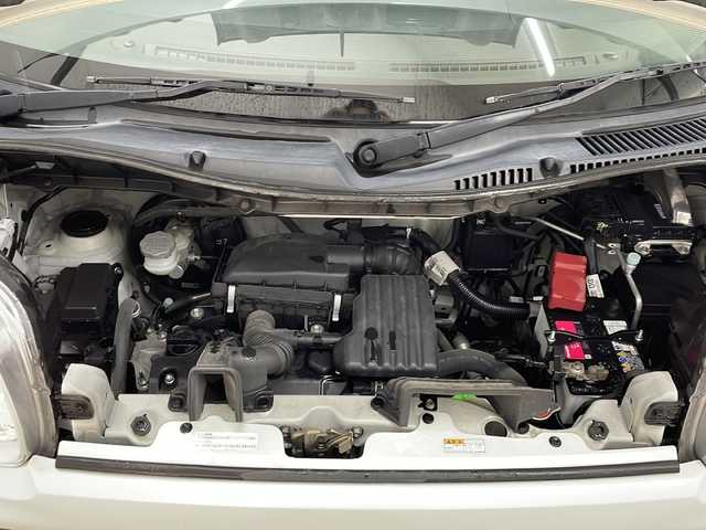 スズキ スペーシア HYBRID X 長崎県 2017(平29)年 3.8万km ピュアホワイトP 社外メモリナビ/（フルセグ/CD/DVD/BT）/バックカメラ/両側パワースライドドア/衝突軽減ブレーキ/レーンアシストキープ/横滑り防止装置/クリアランスソナー/オートライト/シートヒーター/純正アルミパッチ/リアサーキュレーター/純正フロアマット/ハロゲンヘッドライト/電動格納ミラー/スペアキー/取扱説明書/保証書