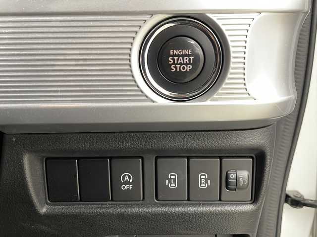 スズキ スペーシア HYBRID X 長崎県 2017(平29)年 3.8万km ピュアホワイトP 社外メモリナビ/（フルセグ/CD/DVD/BT）/バックカメラ/両側パワースライドドア/衝突軽減ブレーキ/レーンアシストキープ/横滑り防止装置/クリアランスソナー/オートライト/シートヒーター/純正アルミパッチ/リアサーキュレーター/純正フロアマット/ハロゲンヘッドライト/電動格納ミラー/スペアキー/取扱説明書/保証書