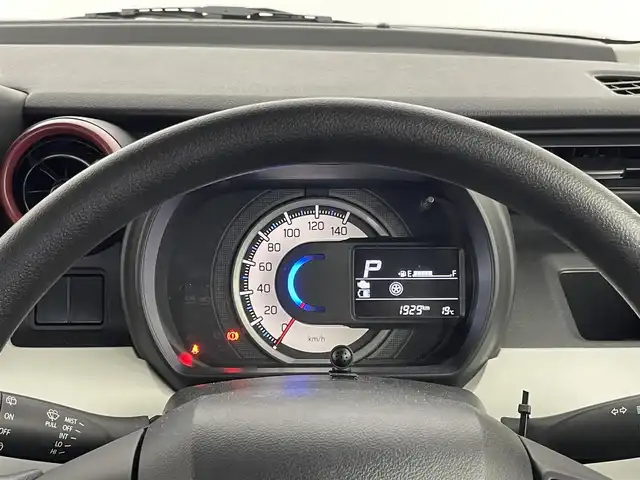 スズキ スペーシア HYBRID G 埼玉県 2023(令5)年 0.2万km ライトブロンズパールメタリック 社外ＳＤナビ　/フルセグ/ＣＤ/ＤＶＤ/Ｂｌｕｅｔｏｏｔｈ/ＵＳＢ　/バックカメラ　/両側パワースライドドア　/前後ドライブレコーダー　/衝突軽減ブレーキ　/コーナーセンサー　/レーンキープ　/アイドリングストップ