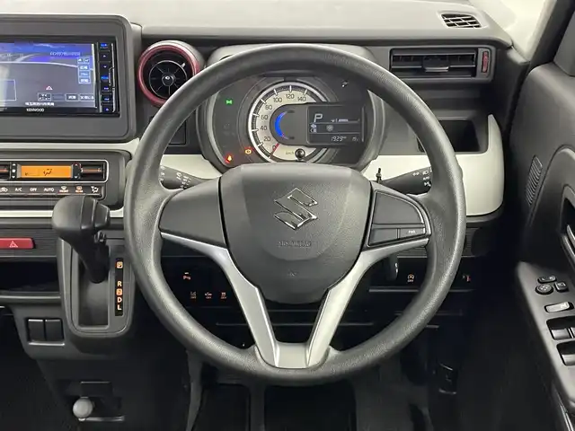 スズキ スペーシア HYBRID G 埼玉県 2023(令5)年 0.2万km ライトブロンズパールメタリック 社外ＳＤナビ　/フルセグ/ＣＤ/ＤＶＤ/Ｂｌｕｅｔｏｏｔｈ/ＵＳＢ　/バックカメラ　/両側パワースライドドア　/前後ドライブレコーダー　/衝突軽減ブレーキ　/コーナーセンサー　/レーンキープ　/アイドリングストップ
