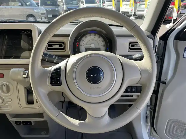 スズキ ラパン S 秋田県 2016(平28)年 8.9万km パールホワイト ワンセグテレビ/AM/FM/Bluetooth/AUX/iPod/USB/4WD/シートヒーター/純正フロアマット/オートライト/ヒーターミラー/プッシュスタート/ETC/全方位カメラ/アイドリングストップ/スペアキー/パワーウィンドウ