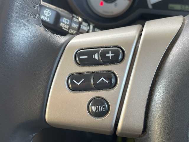 トヨタ ＦＪクルーザー ファイナルエディション 千葉県 2018(平30)年 5.6万km ベージュ 純正SDナビ/(フルセグTV/AM/FM/CD/DVD/TV/BT/)/ドライブレコーダー/バックカメラ/クルーズコントロール/横滑り防止装置/ETC/フォグランプ/電動格納ミラー/純正20インチAW/シートリフター/フロアマット/コーナーセンサー/MTモード付きAM/禁煙車