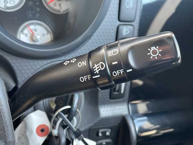 トヨタ ＦＪクルーザー ファイナルエディション 千葉県 2018(平30)年 5.6万km ベージュ 純正SDナビ/(フルセグTV/AM/FM/CD/DVD/TV/BT/)/ドライブレコーダー/バックカメラ/クルーズコントロール/横滑り防止装置/ETC/フォグランプ/電動格納ミラー/純正20インチAW/シートリフター/フロアマット/コーナーセンサー/MTモード付きAM/禁煙車