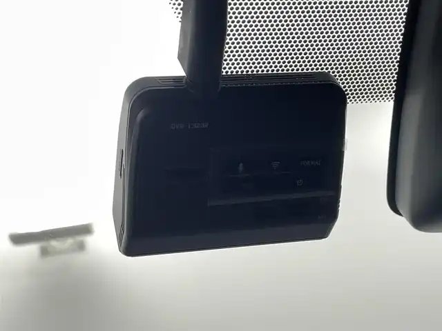 トヨタ ヴォクシー ZS 煌Ⅲ 福島県 2021(令3)年 4.6万km ブラック トヨタセーフティセンス/・レーンキープアシスト/・横滑り防止装置/・前後コーナーセンサー/TRDエアロ/アルパイン製フリップダウンモニター/アルパイン製8インチメモリーナビ/・フルセグ/TV/CD/DVD/BT/HDMI/AM/FM/バックモニター/両側パワースライドドア/クルーズコントロール/LEDオートライト/・フォグランプ/純正アルミホイール付きサマータイヤ/ビルドインETC/前後ドラレコ/電動格納ミラー/・ウィンカーミラー/プッシュスタート/・スマートキー