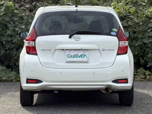 日産 ノート e－パワー X 大分県 2019(令1)年 3.1万km ブリリアントホワイトパール エマージェンシーブレーキサポート/アダプティブクルーズコントロール/レーンキープアシスト/純正メモリーナビ/アラウンドビューモニター/フルセグ/Bluetooth/DVD/スマートキー/エンジンプッシュスタート/純正LEDヘッドライト/オートライトコントロール/ETC/ドライブレコーダー/純正15インチアルミホイール