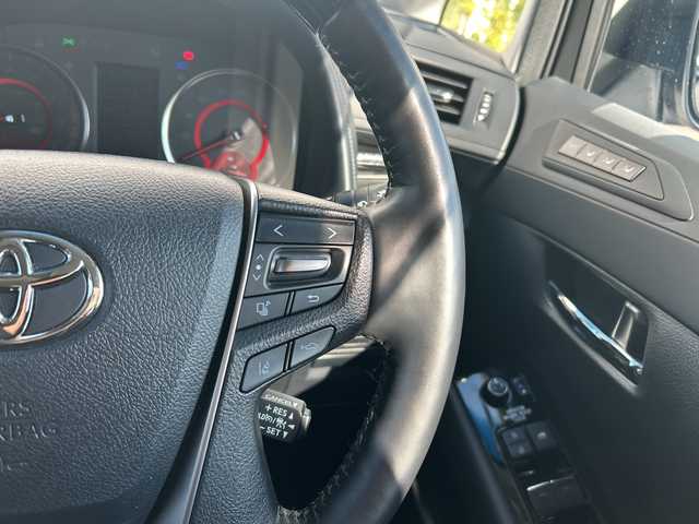 トヨタ アルファード S Cパッケージ 千葉県 2023(令5)年 1.3万km ホワイトパールクリスタルシャイン サンルーフ　皮　ナビ　バックカメラ　フリップダウンモニター　フルセグ　２．０ＥＴＣ　ドラレコ　両側電動スライドドア　電動リアドア　ステアヒーター　温冷シート 電動シート デジタルミラー クルコン