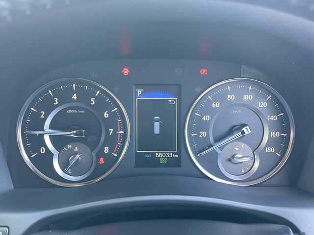 トヨタ アルファード X 岩手県 2022(令4)年 6.6万km ブラック 純正9.8インチディスプレイオーディオナビ/AM/FM/Bluetooth/バックカメラ/ETC/両側パワースライドドア/レーダークルーズコントロール/衝突被害軽減ブレーキ/レーンキープアシスト/横滑り防止装置/コーナーセンサー/アイドリングストップ/オートライト/オートハイビーム/LEDヘッドライト/フォグランプ/スマートキー/プッシュスタート/電動格納ミラー/純正16インチAW/8人乗り/ドアバイザー/禁煙車