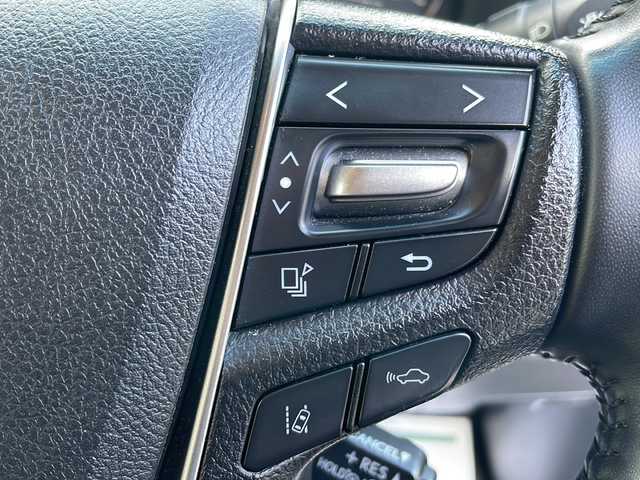 トヨタ アルファード X 岩手県 2022(令4)年 6.6万km ブラック 純正9.8インチディスプレイオーディオナビ/AM/FM/Bluetooth/バックカメラ/ETC/両側パワースライドドア/レーダークルーズコントロール/衝突被害軽減ブレーキ/レーンキープアシスト/横滑り防止装置/コーナーセンサー/アイドリングストップ/オートライト/オートハイビーム/LEDヘッドライト/フォグランプ/スマートキー/プッシュスタート/電動格納ミラー/純正16インチAW/8人乗り/ドアバイザー/禁煙車