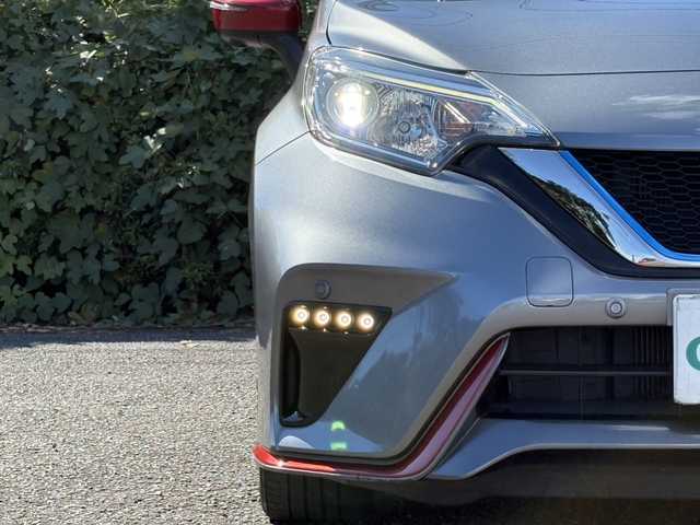 日産 ノート e－パワー ニスモ 大分県 2018(平30)年 3.5万km ダークメタルグレー 純正メモリーナビ/アラウンドビューモニター/フルセグ/DVD/Bluetoth/スマートルームミラー/エマージェンシーブレーキ/アダプティブクルーズコントロール/レーンキープアシスト/スマートキー/エンジンプッシュスタート/純正16インチアルミホイール/ETC/純正LEDヘッドライト/オートライトコントロール