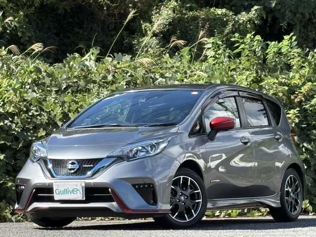 日産 ノート e－パワー ニスモ 大分県 2018(平30)年 3.5万km ダークメタルグレー 純正メモリーナビ/アラウンドビューモニター/フルセグ/DVD/Bluetoth/スマートルームミラー/エマージェンシーブレーキ/アダプティブクルーズコントロール/レーンキープアシスト/スマートキー/エンジンプッシュスタート/純正16インチアルミホイール/ETC/純正LEDヘッドライト/オートライトコントロール
