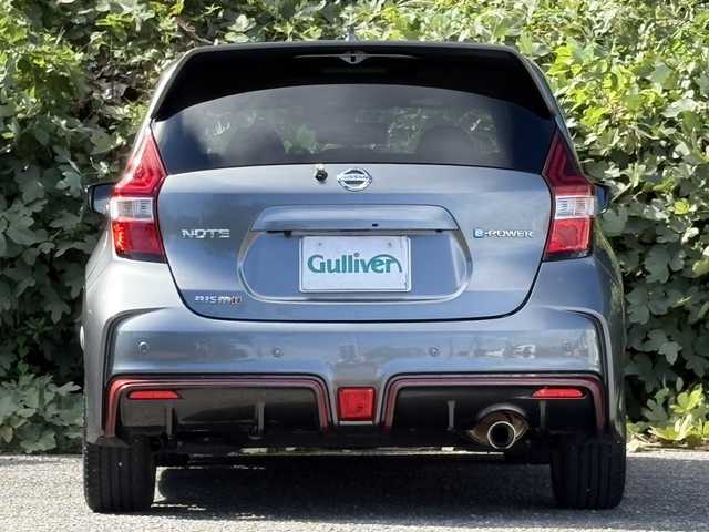 日産 ノート e－パワー ニスモ 大分県 2018(平30)年 3.5万km ダークメタルグレー 純正メモリーナビ/アラウンドビューモニター/フルセグ/DVD/Bluetoth/スマートルームミラー/エマージェンシーブレーキ/アダプティブクルーズコントロール/レーンキープアシスト/スマートキー/エンジンプッシュスタート/純正16インチアルミホイール/ETC/純正LEDヘッドライト/オートライトコントロール