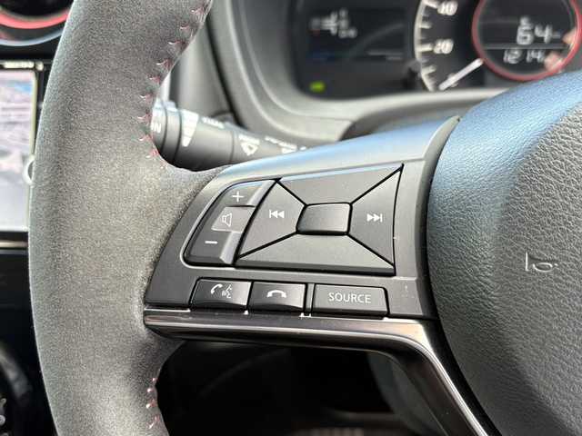 日産 ノート e－パワー ニスモ 大分県 2018(平30)年 3.5万km ダークメタルグレー 純正メモリーナビ/アラウンドビューモニター/フルセグ/DVD/Bluetoth/スマートルームミラー/エマージェンシーブレーキ/アダプティブクルーズコントロール/レーンキープアシスト/スマートキー/エンジンプッシュスタート/純正16インチアルミホイール/ETC/純正LEDヘッドライト/オートライトコントロール