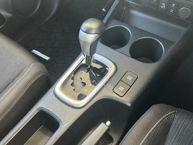 トヨタ ハイラックス Z 愛知県 2021(令3)年 1.5万km オキサイドブロンズM 禁煙車/純正メモリナビ/　AM/FM/BT/USB/HDMI/DISC/フルセグTV/GRフロントエアロ/GRサイドステップ/社外ドライブレコーダー/前後クリアランスソナー/追従機能付きクルーズコントロール/レーンキープアシスト/ダウンヒルアシストコントロール/センターデフロック/アイドリングストップ/オートライト/LEDヘッドライト/フォグランプ/ETC/純正１７インチAW/純正フロアマット/純正ドアバイザー/横滑り防止装置/盗難防止装置/革巻きステアリング/ステアリングスイッチ/W＋サイドエアバッグ/保証書/取説/スペアキー