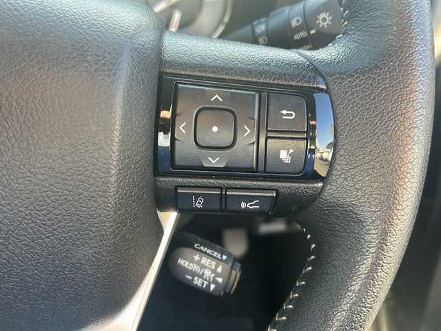 トヨタ ハイラックス Z 愛知県 2021(令3)年 1.5万km オキサイドブロンズM 禁煙車/純正メモリナビ/　AM/FM/BT/USB/HDMI/DISC/フルセグTV/GRフロントエアロ/GRサイドステップ/社外ドライブレコーダー/前後クリアランスソナー/追従機能付きクルーズコントロール/レーンキープアシスト/ダウンヒルアシストコントロール/センターデフロック/アイドリングストップ/オートライト/LEDヘッドライト/フォグランプ/ETC/純正１７インチAW/純正フロアマット/純正ドアバイザー/横滑り防止装置/盗難防止装置/革巻きステアリング/ステアリングスイッチ/W＋サイドエアバッグ/保証書/取説/スペアキー