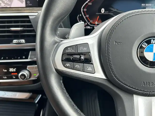 ＢＭＷ Ｘ３ xDrive20d Mスポーツ 島根県 2021(令3)年 3.8万km アルピンホワイトⅢ 登録時走行距離39310km/純正ナビ(Bluetooth・AM・FM)/フルセグテレビ/全周囲カメラ/バックカメラ/サイドカメラ/フロントカメラ/前席パワーシート/全席シートヒーター/電動リアゲート/ブラインドスポットモニター/ヘッドアップディスプレイ/純正ドライブレコーダー/純正ETC/レーダークルーズコントロール/レーンキープアシスト/衝突被害軽減ブレーキ/前後コーナーセンサー/LEDヘッドライト/オートライト/パドルシフト/純正19インチAW/禁煙車