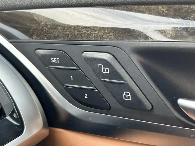 ＢＭＷ Ｘ３ xDrive20d Mスポーツ 島根県 2021(令3)年 3.8万km アルピンホワイトⅢ 登録時走行距離39310km/純正ナビ(Bluetooth・AM・FM)/フルセグテレビ/全周囲カメラ/バックカメラ/サイドカメラ/フロントカメラ/前席パワーシート/全席シートヒーター/電動リアゲート/ブラインドスポットモニター/ヘッドアップディスプレイ/純正ドライブレコーダー/純正ETC/レーダークルーズコントロール/レーンキープアシスト/衝突被害軽減ブレーキ/前後コーナーセンサー/LEDヘッドライト/オートライト/パドルシフト/純正19インチAW/禁煙車