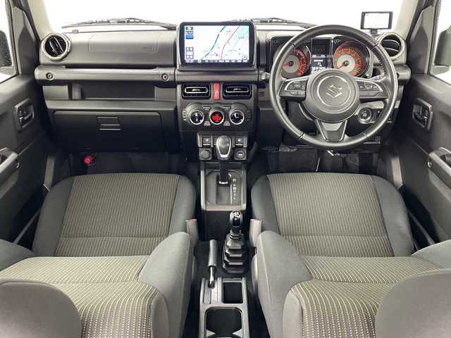 スズキ ジムニー シエラ JC 道央・札幌 2020(令2)年 5万km ジャングルグリーン ・ワンオーナー/・４WD/・社外ナビ（TV＆CD＆DVD＆BT＆SD）/・バックカメラ/・スズキセーフティサポート/・ヘッドライトウォッシャー/・クルーズコントロール/・社外ドライブレコーダー/・シートヒーター/・ビルトインETC/・社外レーダー/・オートライト/・LEDライト/・スマートキー/・スペアキー