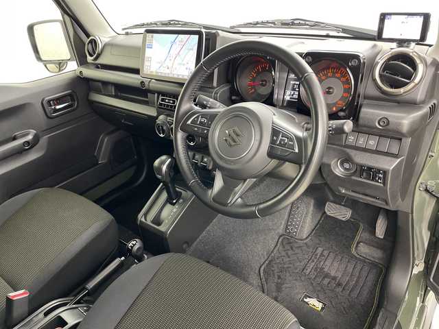 スズキ ジムニー シエラ JC 道央・札幌 2020(令2)年 5万km ジャングルグリーン ・ワンオーナー/・４WD/・社外ナビ（TV＆CD＆DVD＆BT＆SD）/・バックカメラ/・スズキセーフティサポート/・ヘッドライトウォッシャー/・クルーズコントロール/・社外ドライブレコーダー/・シートヒーター/・ビルトインETC/・社外レーダー/・オートライト/・LEDライト/・スマートキー/・スペアキー