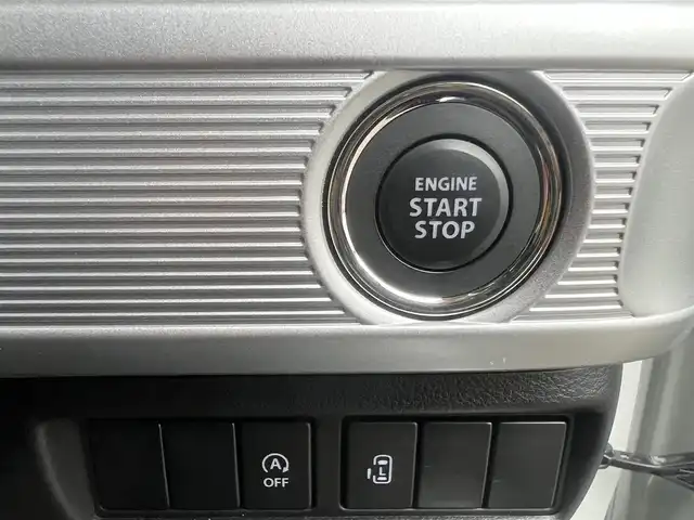 スズキ スペーシア カスタム HYBRID GS 秋田県 2023(令5)年 1.2万km ピュアホワイトP ４WD/衝突軽減システム/LEDヘッドライト/片側パワースライドドア/純正SDナビ（DVD/CD/BT）/フルセグ/スズキ純正アルミ（夏タイヤ装着）/スマートキー/アイドリングストップ/プッシュスタート/クルーズコントロール追従走行有/オートマチックハイビーム/コーナーセンサー/レーンキープアシスト/ステアリングスイッチ/前席シートヒーター/純正フロアマット/純正ドアバイザー/オートライト/オートエアコン/パワーステアリング/パワーウィンドウ/電動格納ウィンカーミラー/横滑り防止/盗難防止装置/寒冷地仕様/取扱説明書/スペアキー×１