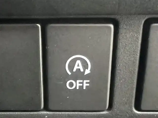 スズキ スペーシア カスタム HYBRID GS 秋田県 2023(令5)年 1.2万km ピュアホワイトP ４WD/衝突軽減システム/LEDヘッドライト/片側パワースライドドア/純正SDナビ（DVD/CD/BT）/フルセグ/スズキ純正アルミ（夏タイヤ装着）/スマートキー/アイドリングストップ/プッシュスタート/クルーズコントロール追従走行有/オートマチックハイビーム/コーナーセンサー/レーンキープアシスト/ステアリングスイッチ/前席シートヒーター/純正フロアマット/純正ドアバイザー/オートライト/オートエアコン/パワーステアリング/パワーウィンドウ/電動格納ウィンカーミラー/横滑り防止/盗難防止装置/寒冷地仕様/取扱説明書/スペアキー×１