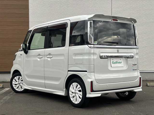 スズキ スペーシア カスタム HYBRID GS 岐阜県 2023(令5)年 1.2万km ピュアホワイトP ４WD/衝突軽減システム/LEDヘッドライト/片側パワースライドドア/純正SDナビ（DVD/CD/BT）/フルセグ（走行中視聴可能）/スズキ純正アルミ（夏タイヤ装着）/スマートキー/アイドリングストップ/プッシュスタート/クルーズコントロール追従走行有/オートマチックハイビーム/コーナーセンサー/レーンキープアシスト/ステアリングスイッチ/前席シートヒーター/純正フロアマット/純正ドアバイザー/オートライト/オートエアコン/パワーステアリング/パワーウィンドウ/電動格納ウィンカーミラー/横滑り防止/盗難防止装置/寒冷地仕様/取扱説明書/スペアキー×１