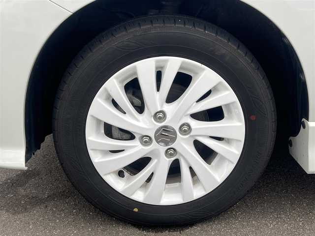 スズキ スペーシア カスタム HYBRID GS 岐阜県 2023(令5)年 1.2万km ピュアホワイトP ４WD/衝突軽減システム/LEDヘッドライト/片側パワースライドドア/純正SDナビ（DVD/CD/BT）/フルセグ（走行中視聴可能）/スズキ純正アルミ（夏タイヤ装着）/スマートキー/アイドリングストップ/プッシュスタート/クルーズコントロール追従走行有/オートマチックハイビーム/コーナーセンサー/レーンキープアシスト/ステアリングスイッチ/前席シートヒーター/純正フロアマット/純正ドアバイザー/オートライト/オートエアコン/パワーステアリング/パワーウィンドウ/電動格納ウィンカーミラー/横滑り防止/盗難防止装置/寒冷地仕様/取扱説明書/スペアキー×１