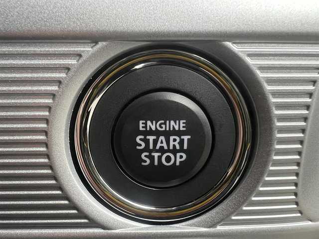 スズキ スペーシア カスタム HYBRID GS 岐阜県 2023(令5)年 1.2万km ピュアホワイトP ４WD/衝突軽減システム/LEDヘッドライト/片側パワースライドドア/純正SDナビ（DVD/CD/BT）/フルセグ（走行中視聴可能）/スズキ純正アルミ（夏タイヤ装着）/スマートキー/アイドリングストップ/プッシュスタート/クルーズコントロール追従走行有/オートマチックハイビーム/コーナーセンサー/レーンキープアシスト/ステアリングスイッチ/前席シートヒーター/純正フロアマット/純正ドアバイザー/オートライト/オートエアコン/パワーステアリング/パワーウィンドウ/電動格納ウィンカーミラー/横滑り防止/盗難防止装置/寒冷地仕様/取扱説明書/スペアキー×１