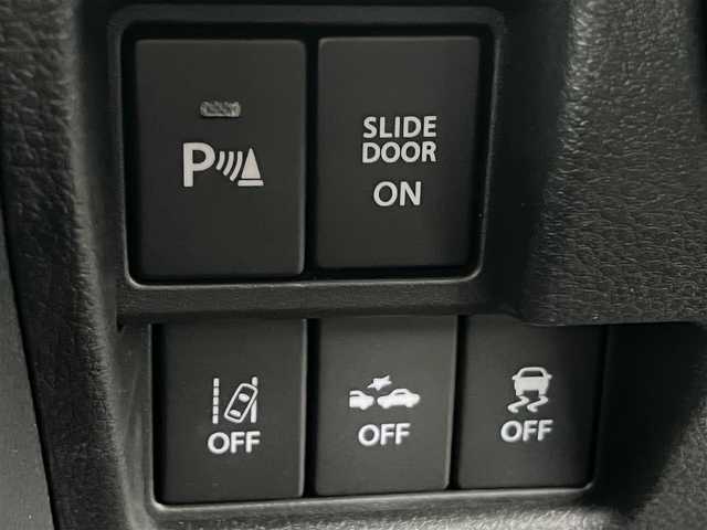 スズキ スペーシア カスタム HYBRID GS 岐阜県 2023(令5)年 1.2万km ピュアホワイトP ４WD/衝突軽減システム/LEDヘッドライト/片側パワースライドドア/純正SDナビ（DVD/CD/BT）/フルセグ（走行中視聴可能）/スズキ純正アルミ（夏タイヤ装着）/スマートキー/アイドリングストップ/プッシュスタート/クルーズコントロール追従走行有/オートマチックハイビーム/コーナーセンサー/レーンキープアシスト/ステアリングスイッチ/前席シートヒーター/純正フロアマット/純正ドアバイザー/オートライト/オートエアコン/パワーステアリング/パワーウィンドウ/電動格納ウィンカーミラー/横滑り防止/盗難防止装置/寒冷地仕様/取扱説明書/スペアキー×１