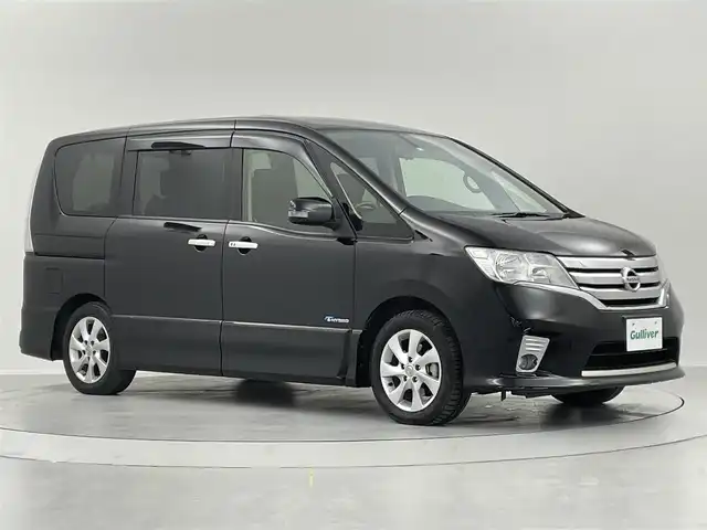 日産 セレナ