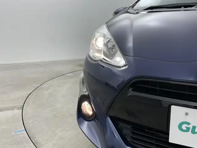 トヨタ アクア S スタイルブラック 岡山県 2016(平28)年 6万km ダークブルーマイカ 純正ナビ/・FM/AM/Bluetooth/フルセグ/CD/DVD/型番:NSZT-W66T/バックカメラ/ビルトインETC/トヨタセーフティーセンス/・プリクラッシュセーフティ/・レーンキープアシスト/・オートマチックハイビーム/社外フロアマット/オートエアコン/オートライト/・フォグライト/プッシュスタート/スマートキー×2/取扱説明書