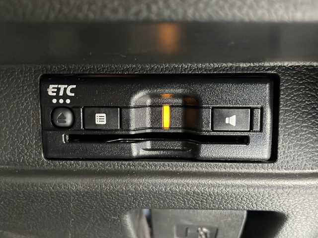 スズキ スペーシア カスタム HYBRID XS 長野県 2024(令6)年 0.8万km ピュアホワイトパール/ブラック2トーン 4WD/純正メモリナビ/フルセグ&USB&BT&AppleCarPlay&AndroidAuto/スズキセーフティーサポート/アダプティブクルーズコントロール/レーンキープアシスト/車線逸脱警報/衝突軽減ブレーキ/デュアルセンサーブレーキサポート/コーナーセンサー/ヘッドアップディスプレイ/標識認識機能/先行車発進告知/前後ドライブレコーダー/両側パワースライドドア/ハーフレザーシート/前席シートヒーター/ステアリングスイッチ/ステアリングヒーター/2列目サンシェード/全方位カメラ/ビルトインETC/LEDヘッドライト/オートライト/フロントフォグランプ/電動格納ミラー/ウィンカーミラー/ドアミラーヒーター/電動ホールド/オートホールド/純正15インチAW装着/純正フロアマット/純正ドアバイザー/プッシュスタート/スマートキー/取扱説明書/新車保証書