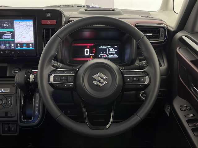 スズキ スペーシア カスタム HYBRID XS 長野県 2024(令6)年 0.8万km ピュアホワイトパール/ブラック2トーン 4WD/純正メモリナビ/フルセグ&USB&BT&AppleCarPlay&AndroidAuto/スズキセーフティーサポート/アダプティブクルーズコントロール/レーンキープアシスト/車線逸脱警報/衝突軽減ブレーキ/デュアルセンサーブレーキサポート/コーナーセンサー/ヘッドアップディスプレイ/標識認識機能/先行車発進告知/前後ドライブレコーダー/両側パワースライドドア/ハーフレザーシート/前席シートヒーター/ステアリングスイッチ/ステアリングヒーター/2列目サンシェード/全方位カメラ/ビルトインETC/LEDヘッドライト/オートライト/フロントフォグランプ/電動格納ミラー/ウィンカーミラー/ドアミラーヒーター/電動ホールド/オートホールド/純正15インチAW装着/純正フロアマット/純正ドアバイザー/プッシュスタート/スマートキー/取扱説明書/新車保証書