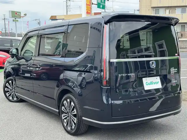 ホンダ ステップワゴン スパーダ eHEV プレミアムライン 千葉県 2024(令6)年 1.3万km ミッドナイトブルービームM ワンオーナー/ホンダセンシング /レーダークルーズコントロール/レーンキープアシスト/ブラインドスポットモニター/純正11.4インチナビ/フルセグTV/Bluetooth/カープレイ/バックカメラ/ハーフレザーシート/シートヒーター（前席・2列目）/純正ETC2.0/純正ドライブレコーダー/純正フロアマット/純正17インチAW/革巻きステアリング/プッシュスタート/スマートキー/保証書・取説/スペアキー
