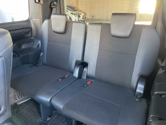 トヨタ ノア Si ダブルバイビー 神奈川県 2016(平28)年 1.4万km ダークバイオレットマイカメタリック ワンオーナー/プリクラッシュセーフティシステム/レーンキープアシスト/オートハイビーム/先行車発進お知らせ/両側パワースライドドア/純正ナビ(BT/CD/AM/FM)/ワンセグTV/バックカメラ/クルーズコントロール/ステアリングスイッチ/横滑り防止装置/ビルトインETC/HIDヘッドライト/フォグランプ/純正フロアマット/純正ドアバイザー/保証書/取扱説明書