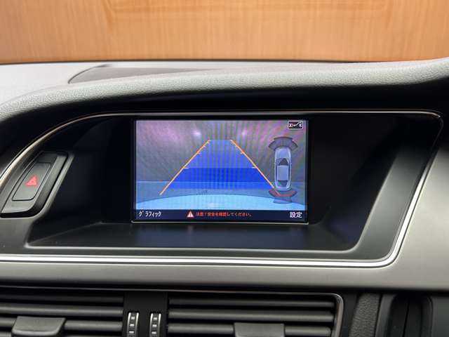 アウディ Ａ５ SB 2．0 TFSI クワトロ 千葉県 2014(平26)年 7.8万km グレイシアホワイトメタリック ＡＣＣ　/黒革　/ナビ　/ＴＶ　/Ｂｌｕｅｔｏｏｔｈ接続　/Ｂカメラ　/シートＨ　/電動シート　/アシスタンスＰＫＧ　/サイドアシスト　/アクティブレーンアシスト　/ＨＩＤヘッドライト　/社外２０インチＡＷ　/純正ＡＷ有り